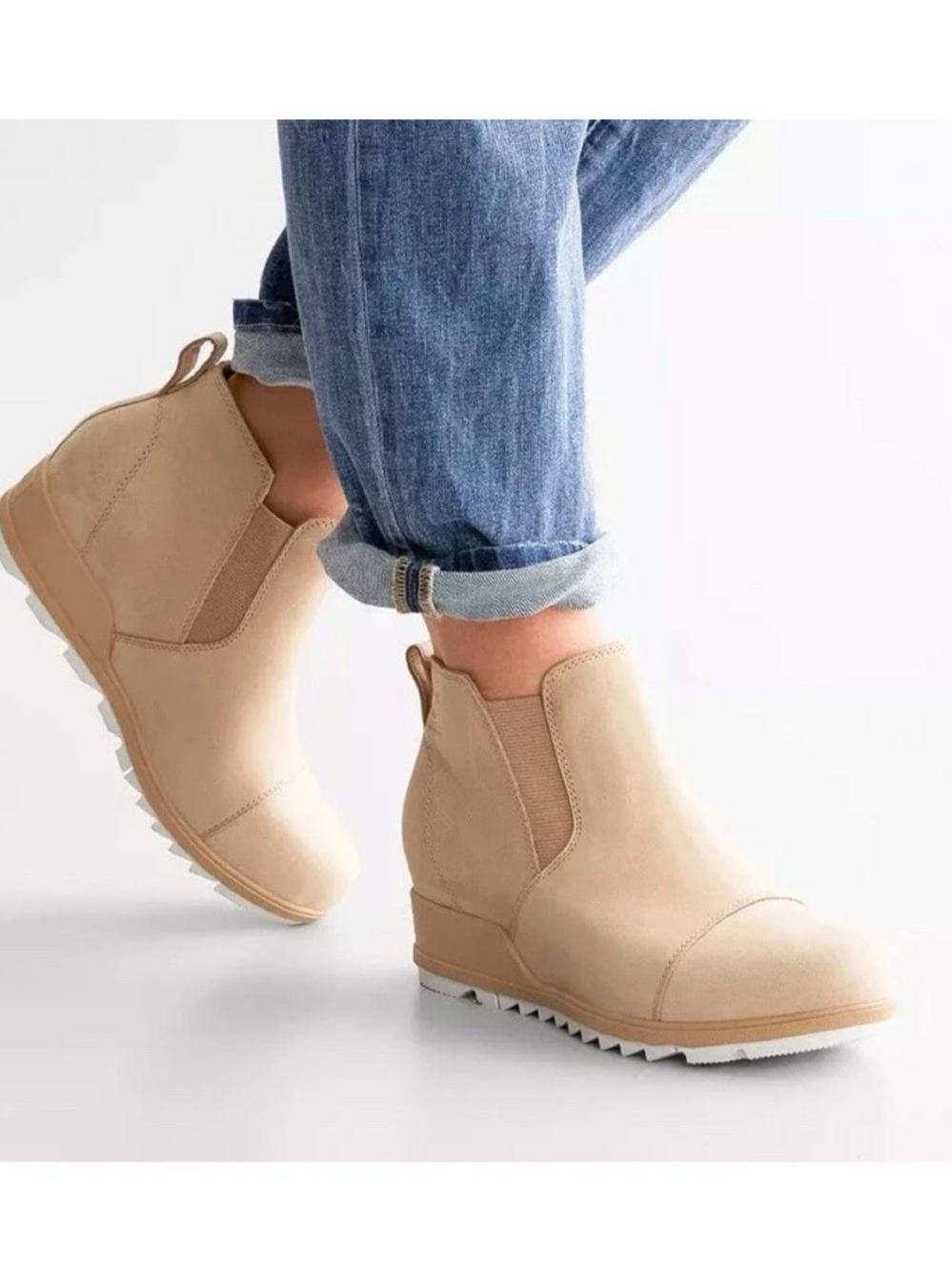 SOREL • Evie Pull-On Leather Ankle Boot bootie Canoe / Sea Salt wedge waterproof